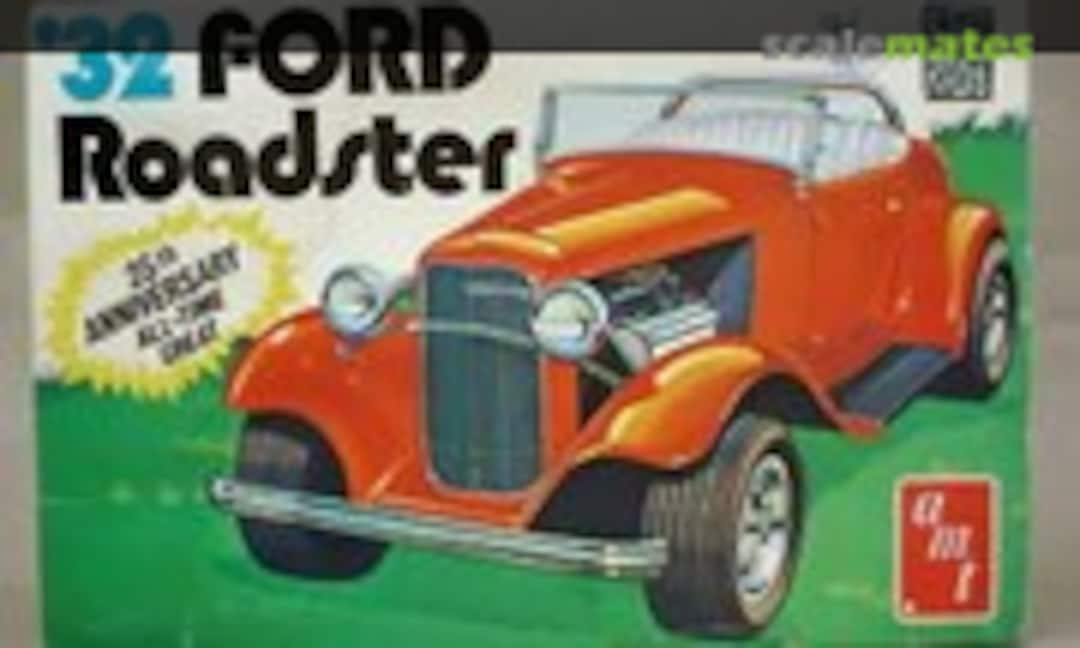 1:25 '32 Ford Roadster (AMT A132)