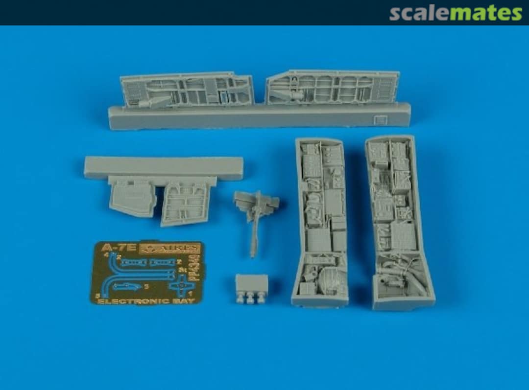 Boxart A-7E Corsair II electronic bay 4349 Aires