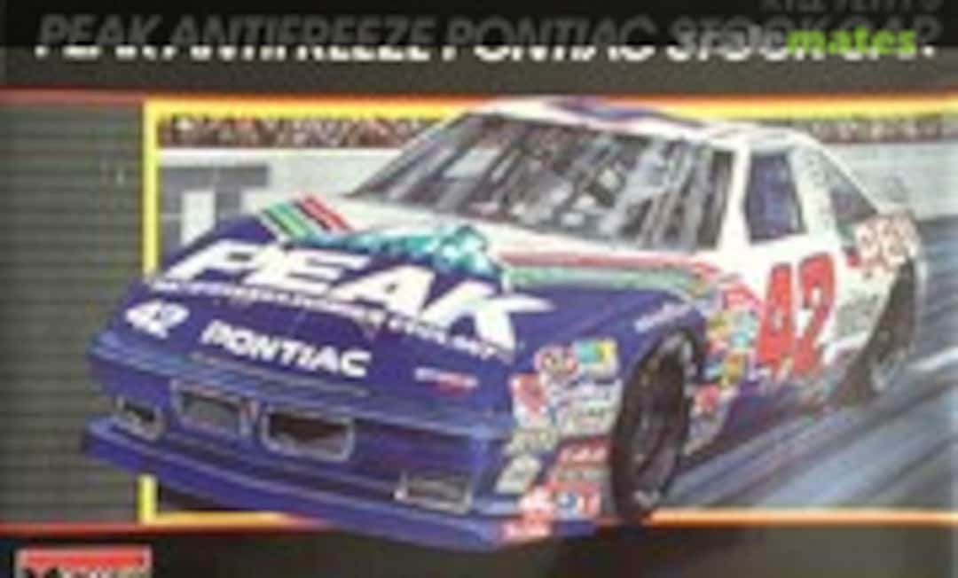 1:24 Peak Antifreeze Pontiac Stock Car (Monogram 2906)