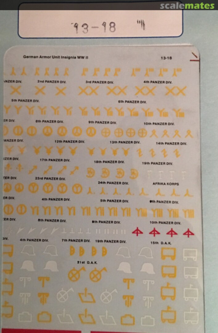 Boxart German Armor Unit Insignia 13-18 SuperScale International