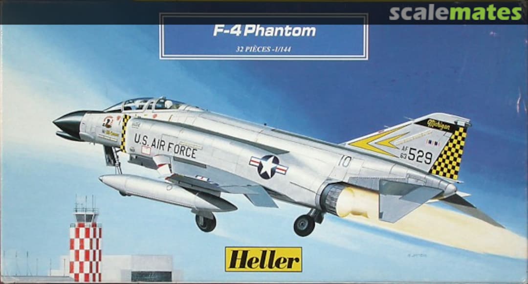 Boxart F-4 Phantom 79903 Heller