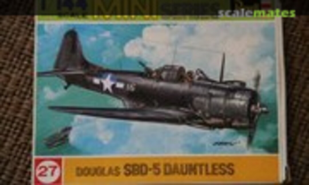 1:144 Douglas SBD-5 Dauntless (Revell H-1027)