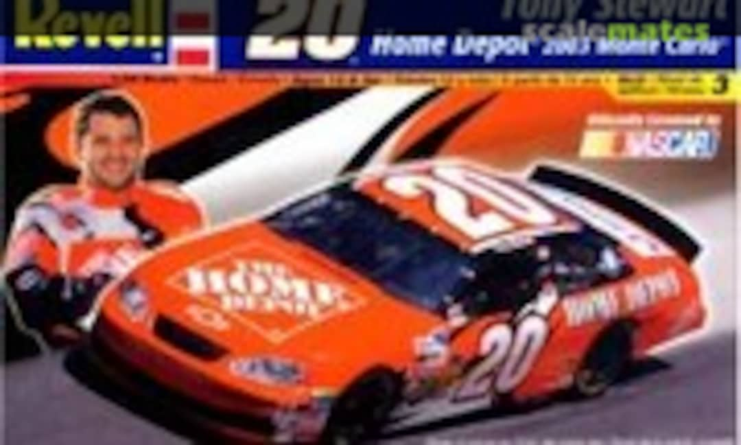 1:24 20 Tony Stewart Home Depot 2003 Monte Carlo (Revell 85-2196)