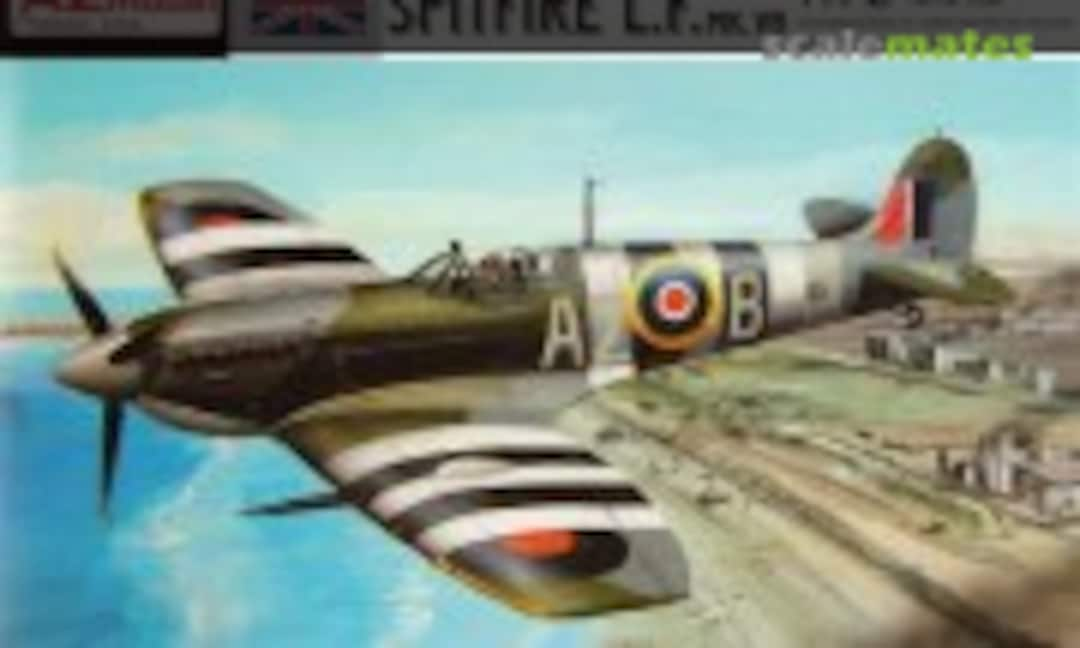 1:72 Supermarine Spitfire L.F.Mk.Vb (AZmodel AZ7336)