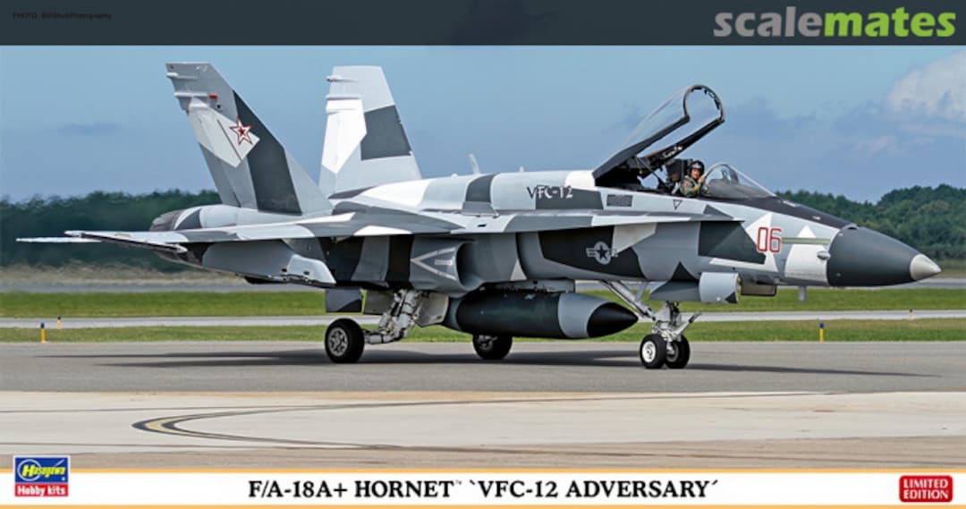 Boxart F/A-18A+ Hornet `VFC-12 Adversary´ 02202 Hasegawa