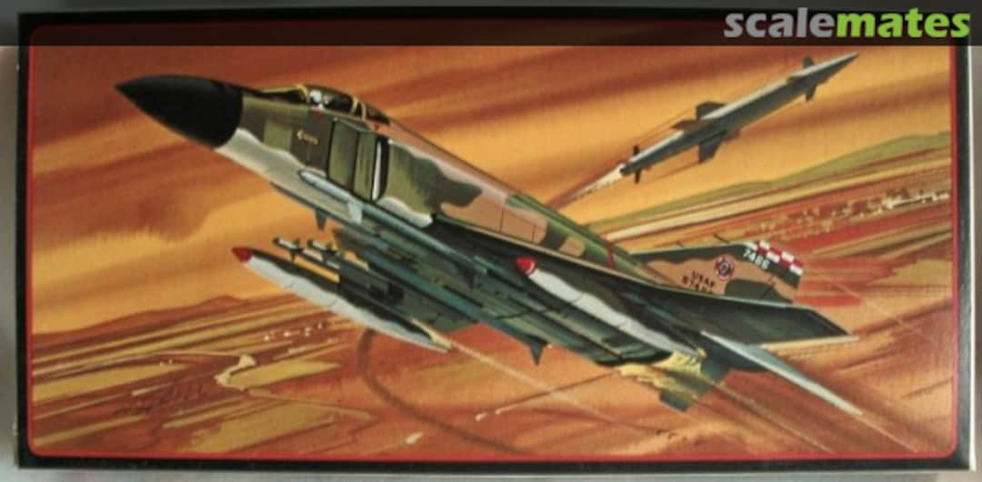 Boxart McDonnell F-4 Phantom II A-655-130 AMT-Hasegawa