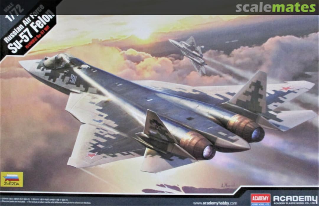 Boxart Su-57 12572 Academy