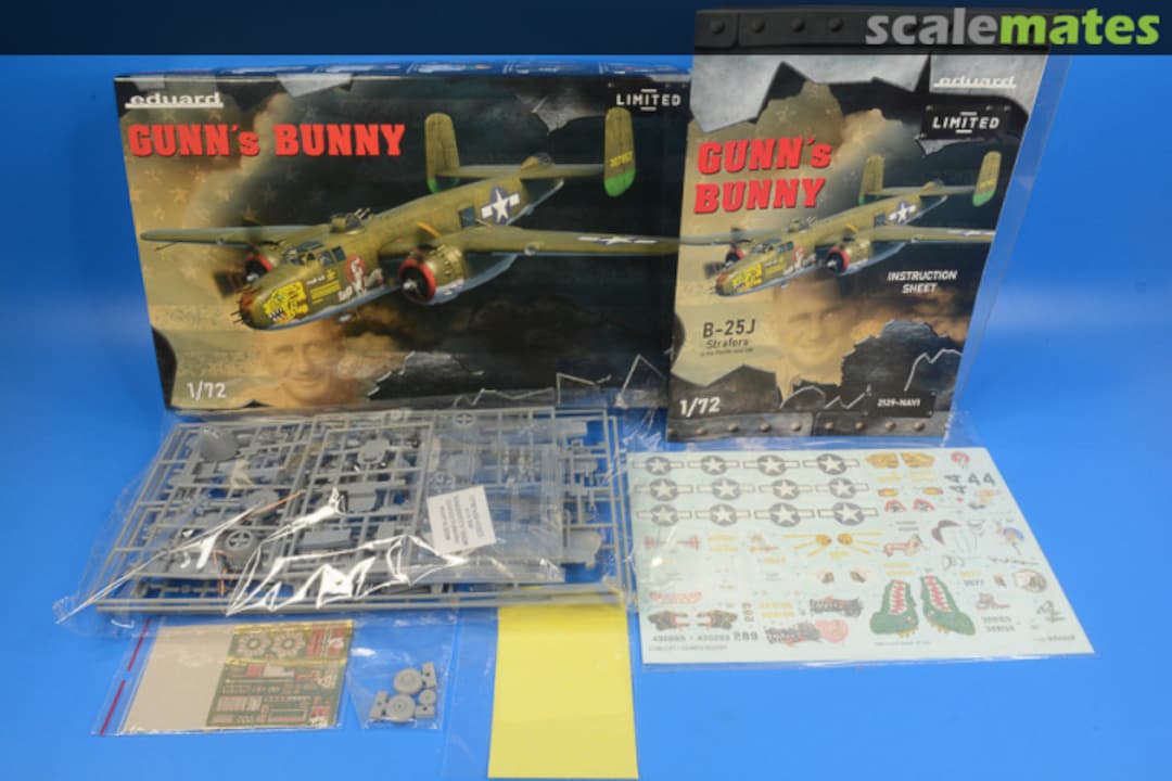 Contents Gunn's Bunny (B-25J Mitchell) 2139 Eduard