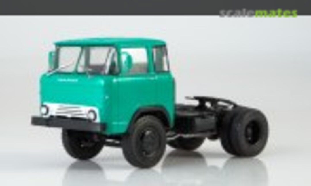 1:43 KAZ-608 (Modimio LG007)