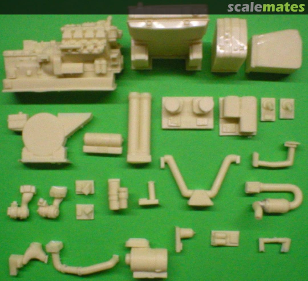 Boxart BTR-80/80A engine compartment 339 SP Designs