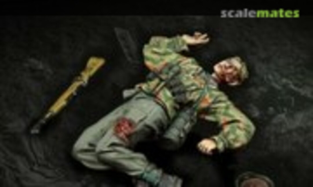 1:35 Fallen German Soldier WWII (Stalingrad S-3159)