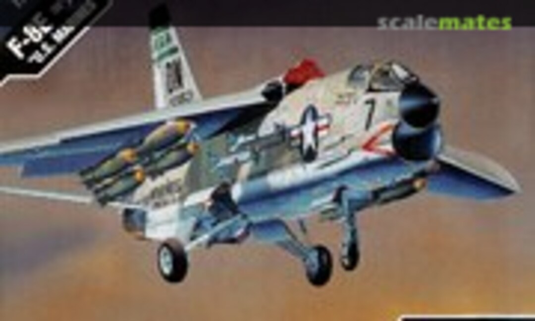 1:72 F-8E Crusader (Academy 12440)