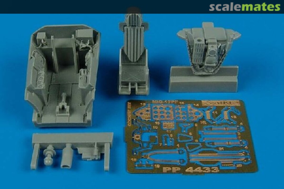 Boxart MiG-17PF Fresco D - cockpit set 4433 Aires