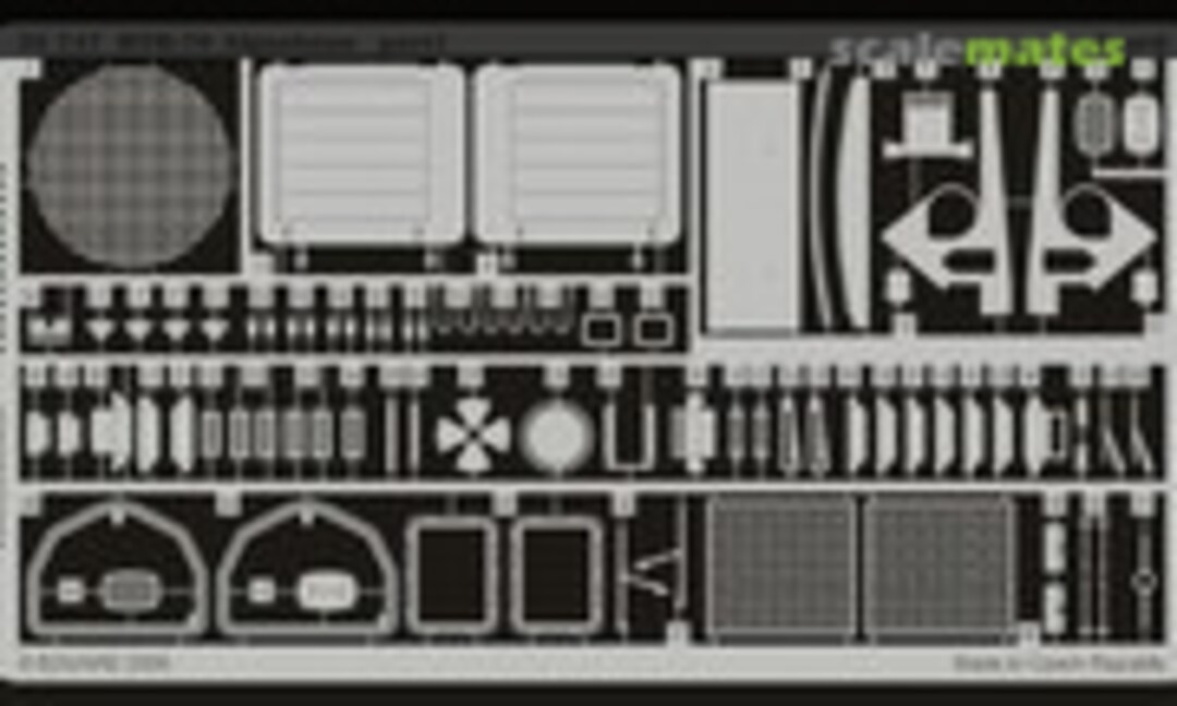 1:35 BTR-70 (Eduard 35747)