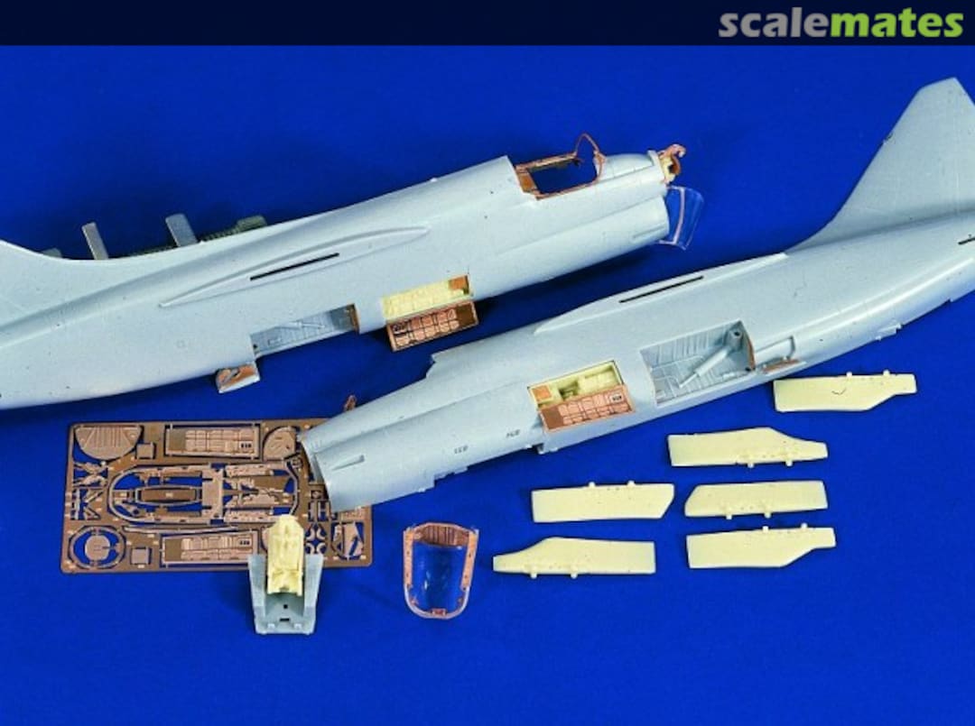 Boxart A-7 Corsair II update set 756 Verlinden Productions