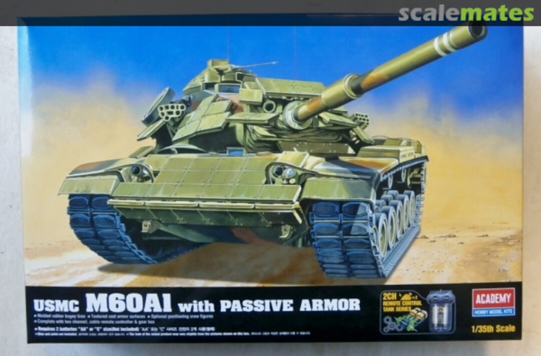 Boxart USMC M60A1 with Passive Armor 13271 Academy