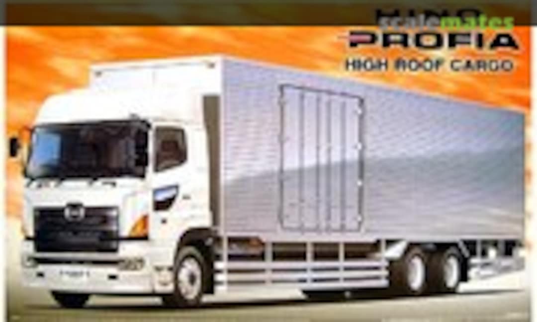 1:32 Hino Profia High Roof Cargo (Aoshima 040676)