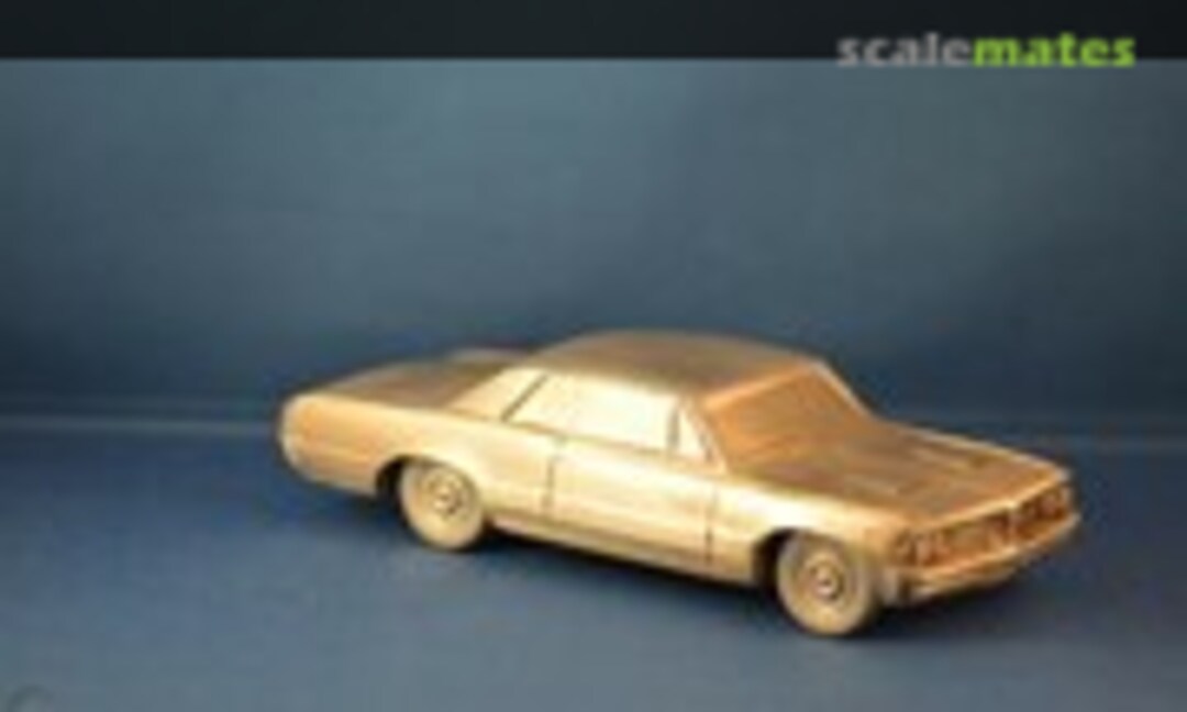 1:25 1964 Pontiac GTO (Banthrico  )