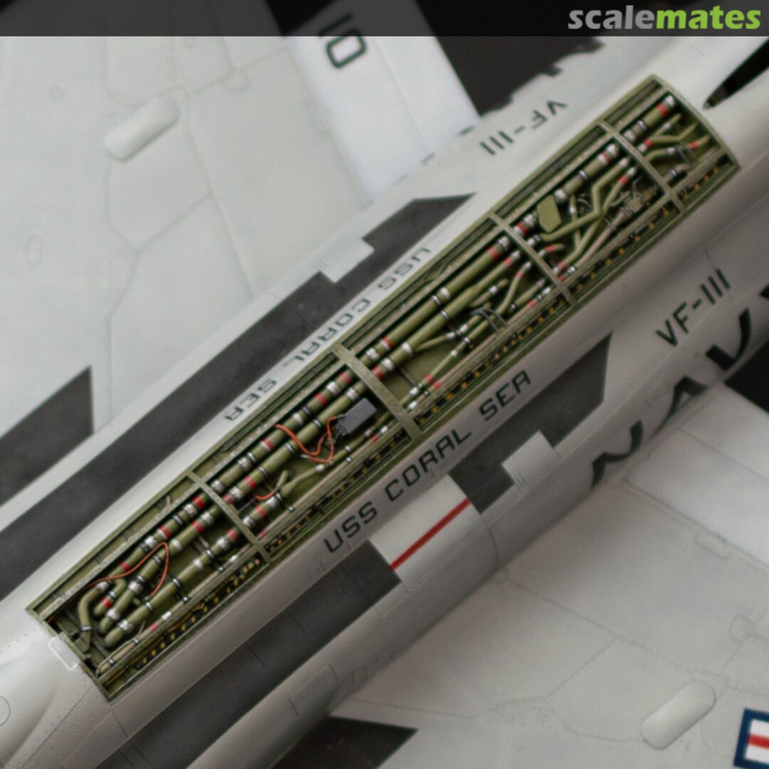 Boxart F-4 Phantom spine detail 48003 MMscalemodels