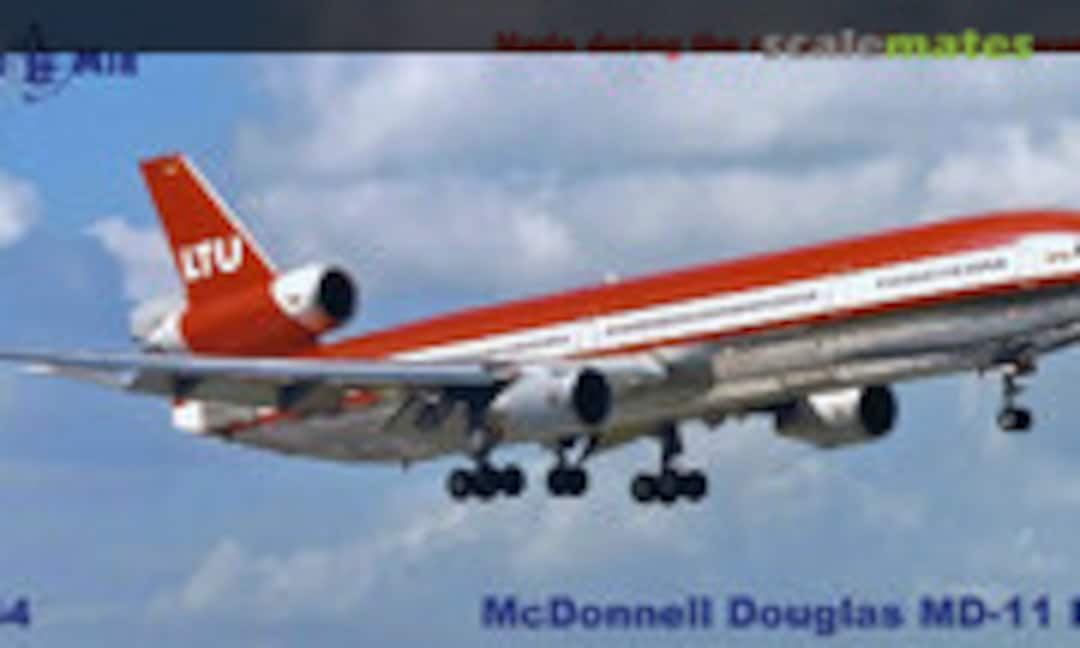 1:144 McDonnell-Douglas MD-11 PW (MikroMir 144-036)