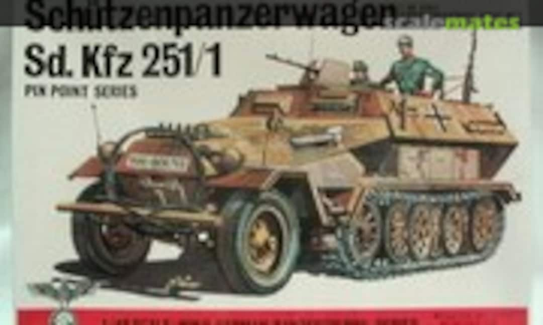 1:48 Schützenpanzerwagen Sd Kfz 251/1 (Bandai 8222-250)