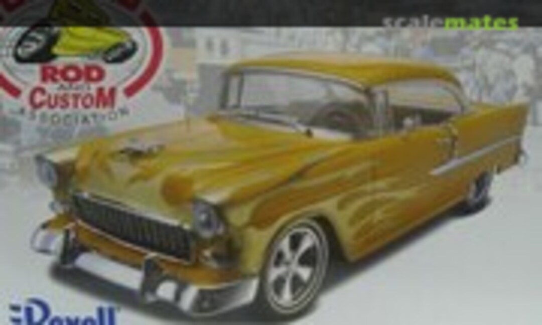 1:25 1955 Chevy Bel Air Hardtop (Revell 85-2069)