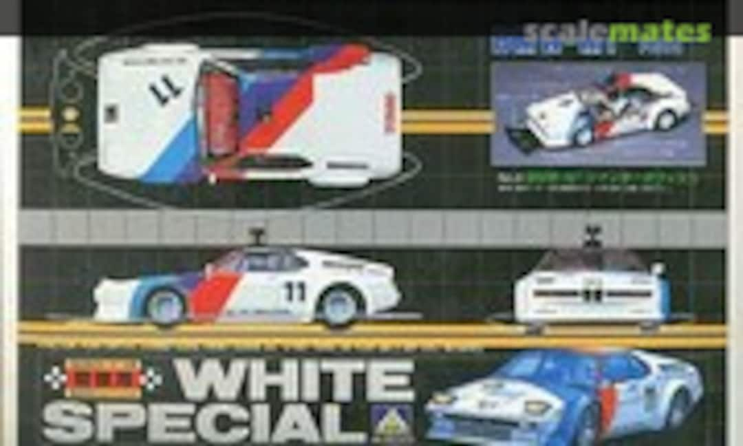 1:24 BMW M1 Twin Turbo White Special (Aoshima 4)