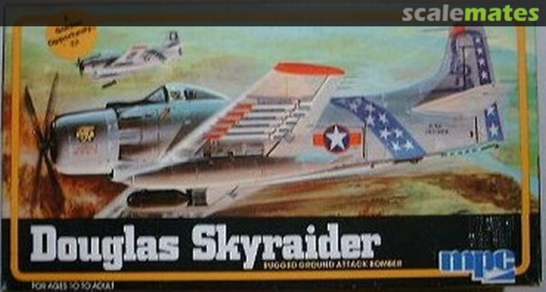 Boxart Douglas Skyraider 1-4005 MPC