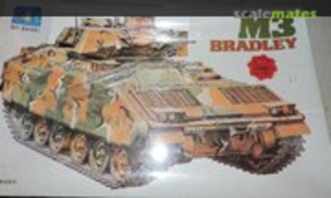 1:35 M3 Bradley (CC LEE 00301)