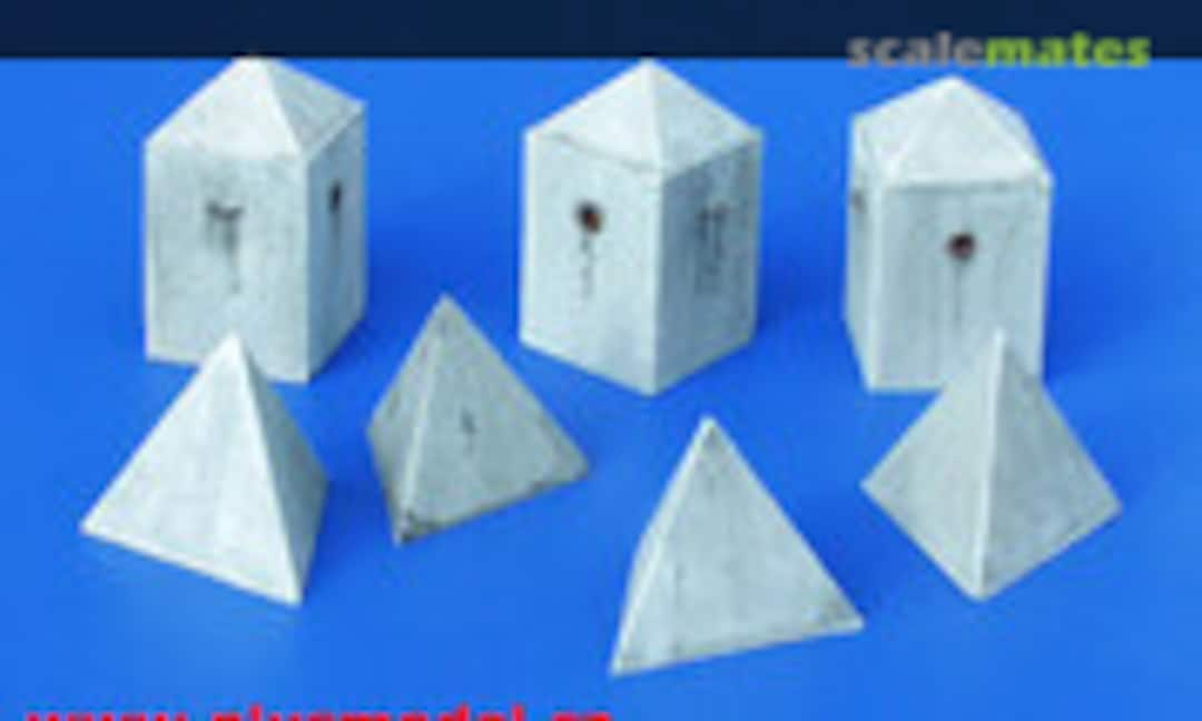 1:35 Anti-Tank Concrete Barriers - Pyramid-Style Set II (PlusModel 131)