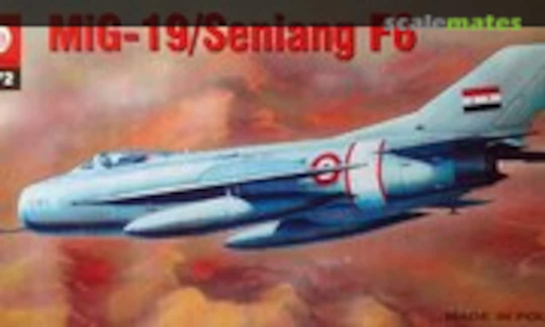 1:72 MiG-19 / Seniang F6 (ZTS Plastyk S110)