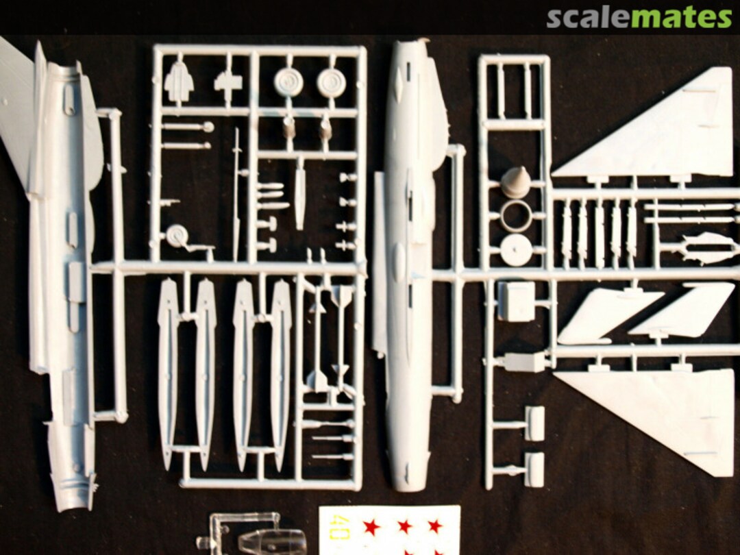 Contents MiG-21 MF S035 ZTS Plastyk