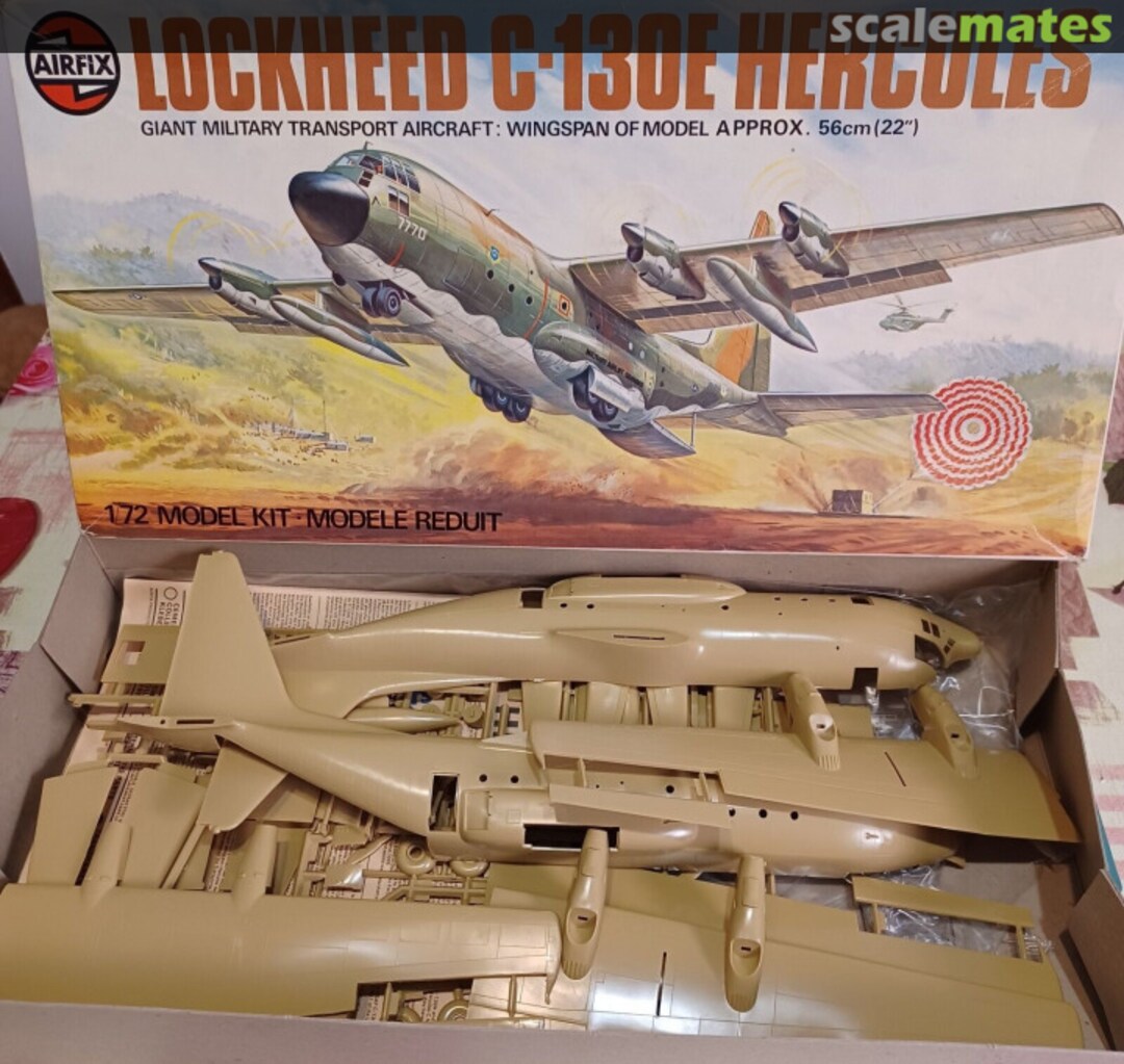 Contents Lockheed C-130E Hercules 09001-0 Airfix