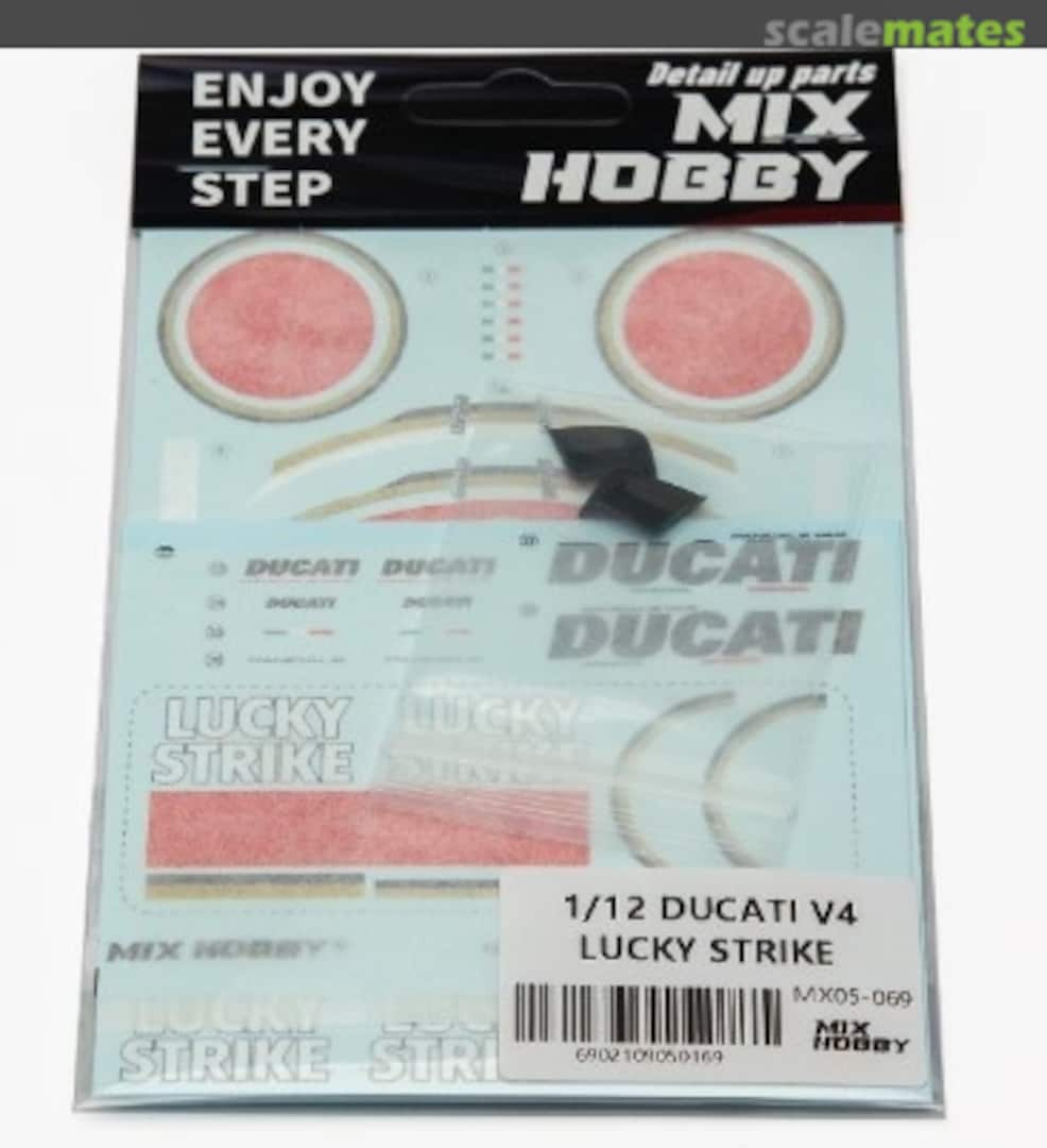 Boxart DUCATI V4 LUCKY STRIKE MX05-069 MIX Hobby