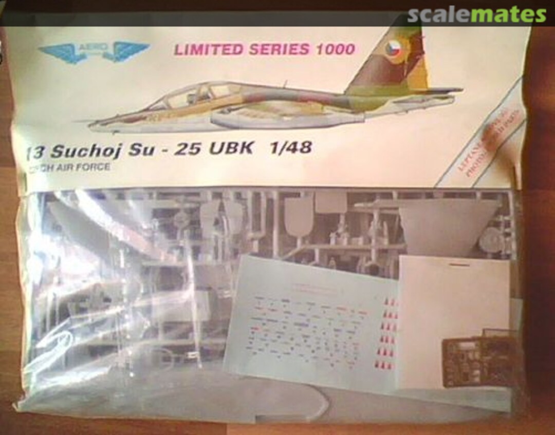 Boxart Suchoj Su-25 UBK Limited series 1000 13 AEROTEAM