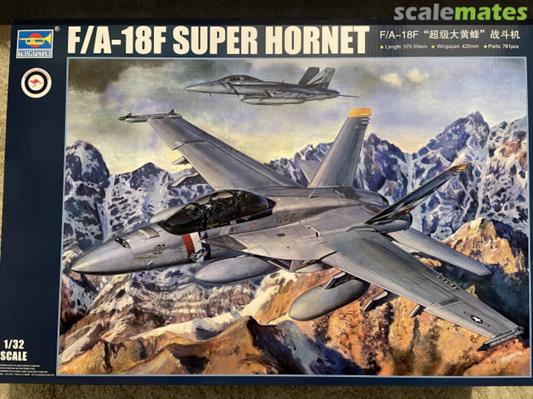 Boxart Boeing F/A-18F Super Hornet 03205 Trumpeter