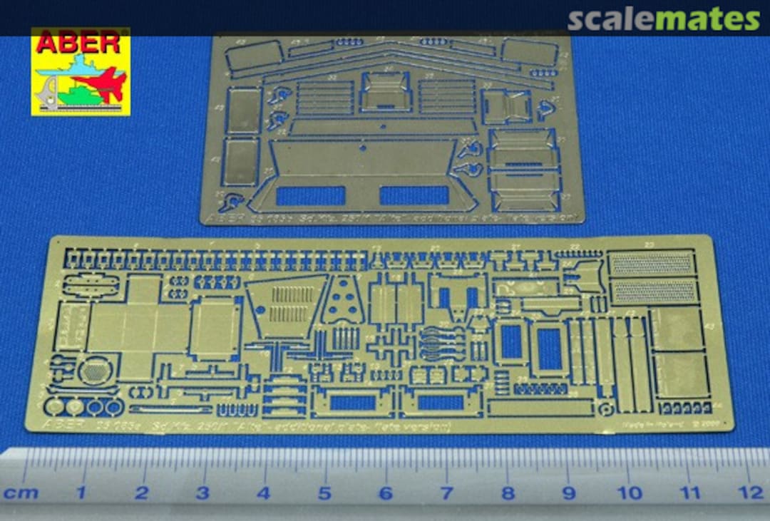 Contents Sd.Kfz. 250/1 “Alte” (Late Version) - Additional Set 35085 Aber