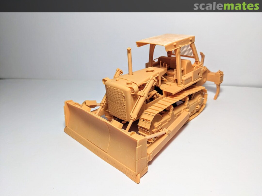 Boxart D7G bulldozer HL 1305 Hobby Link