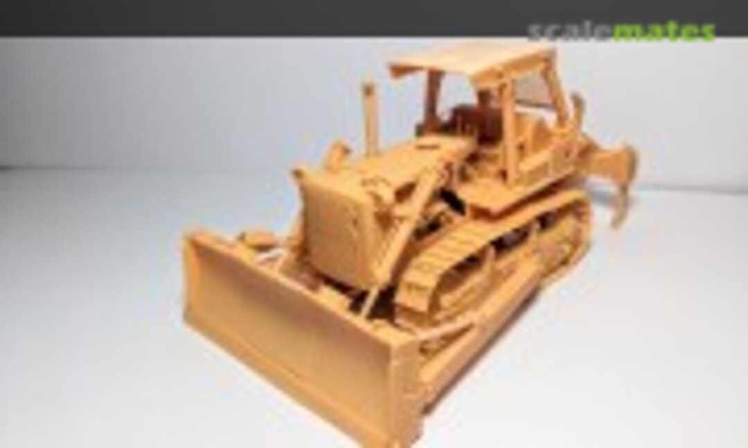 1:35 D7G bulldozer (Hobby Link HL 1305)