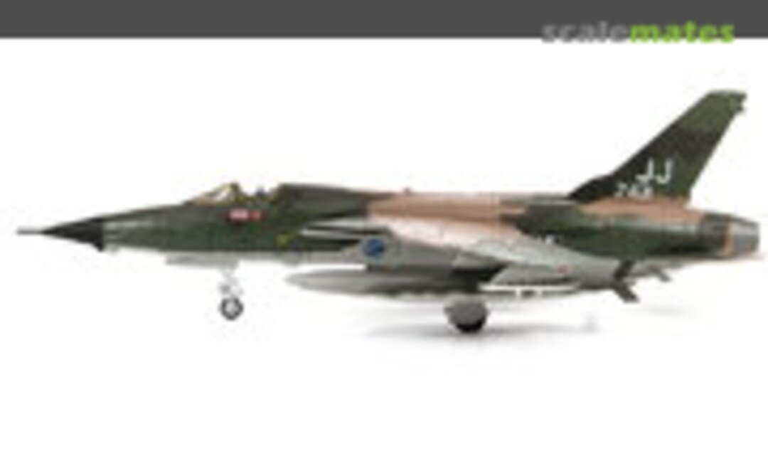 Republic F-105 Thunderchief (Hobby Master HA2509)