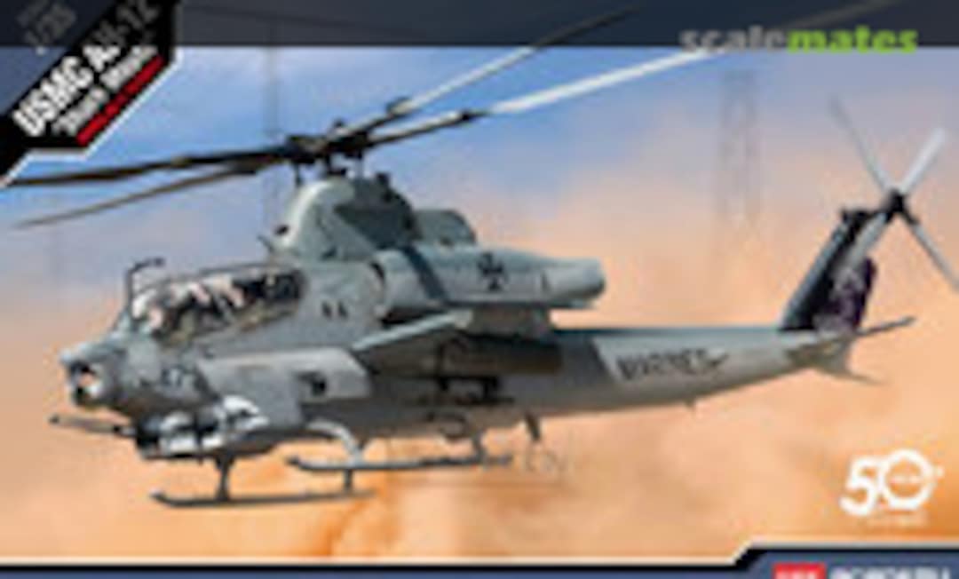 1:35 AH-1Z (Academy 12127)