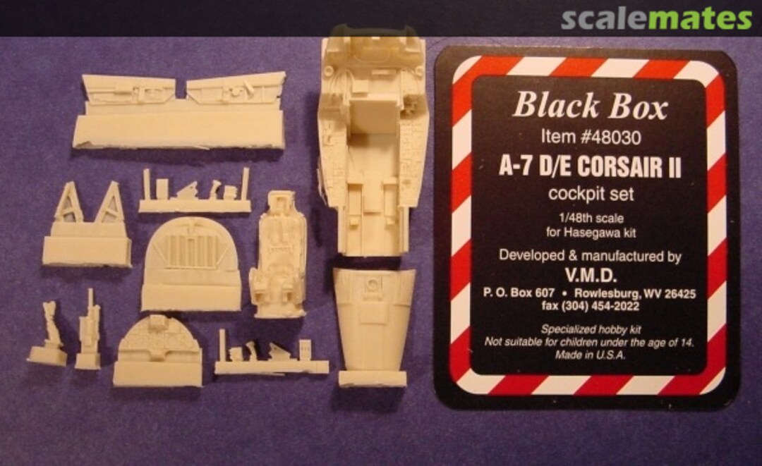 Boxart A-7 D/E Corsair II 48030 Black Box