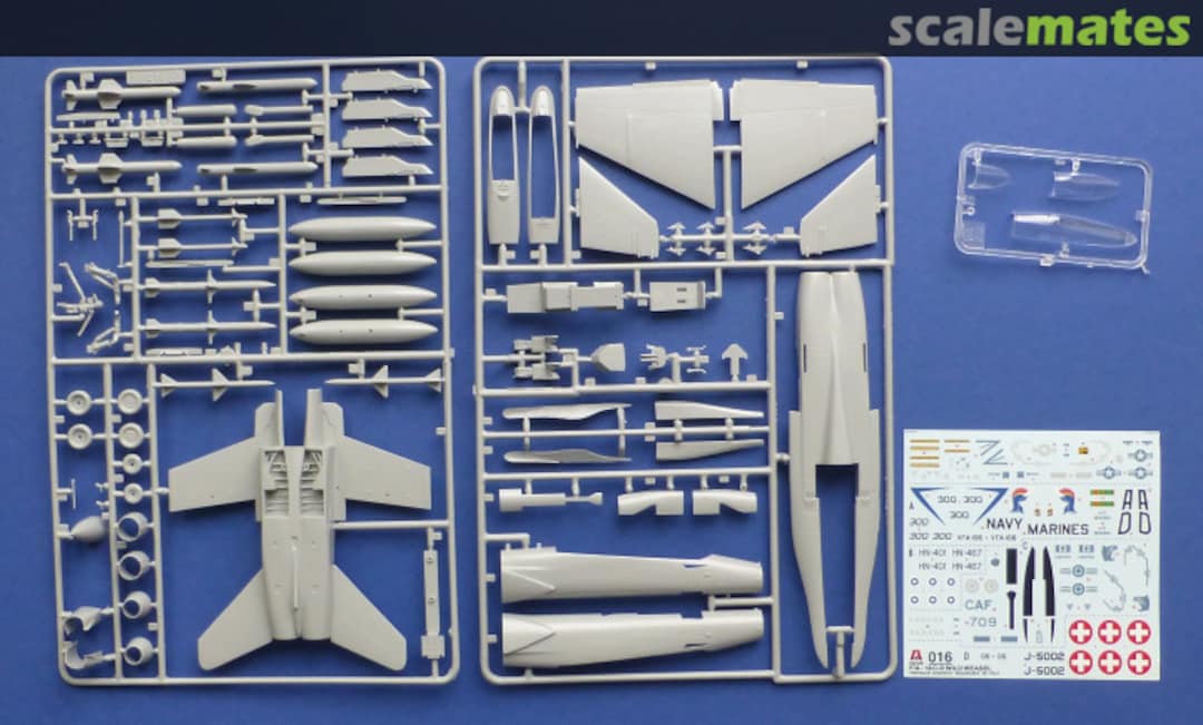 Contents F/A-18 Hornet 016 Italeri