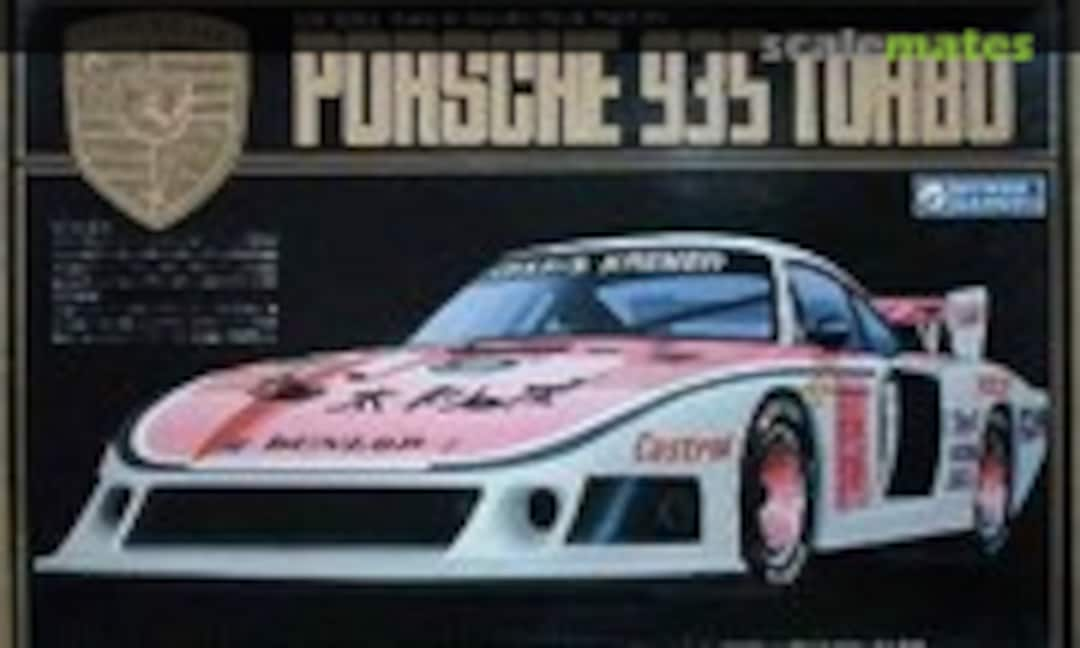 1:24 Porsche 935 Turbo (Gunze Sangyo G-123)