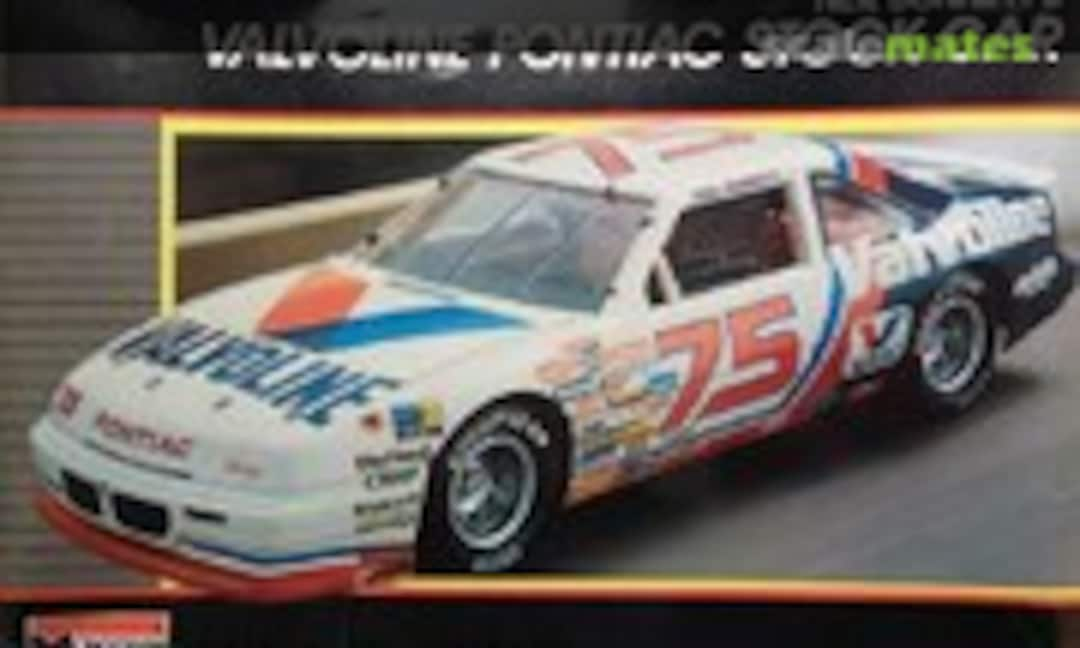 1:24 #75 Valvoline Pontiac Stock Car (Monogram 2787)