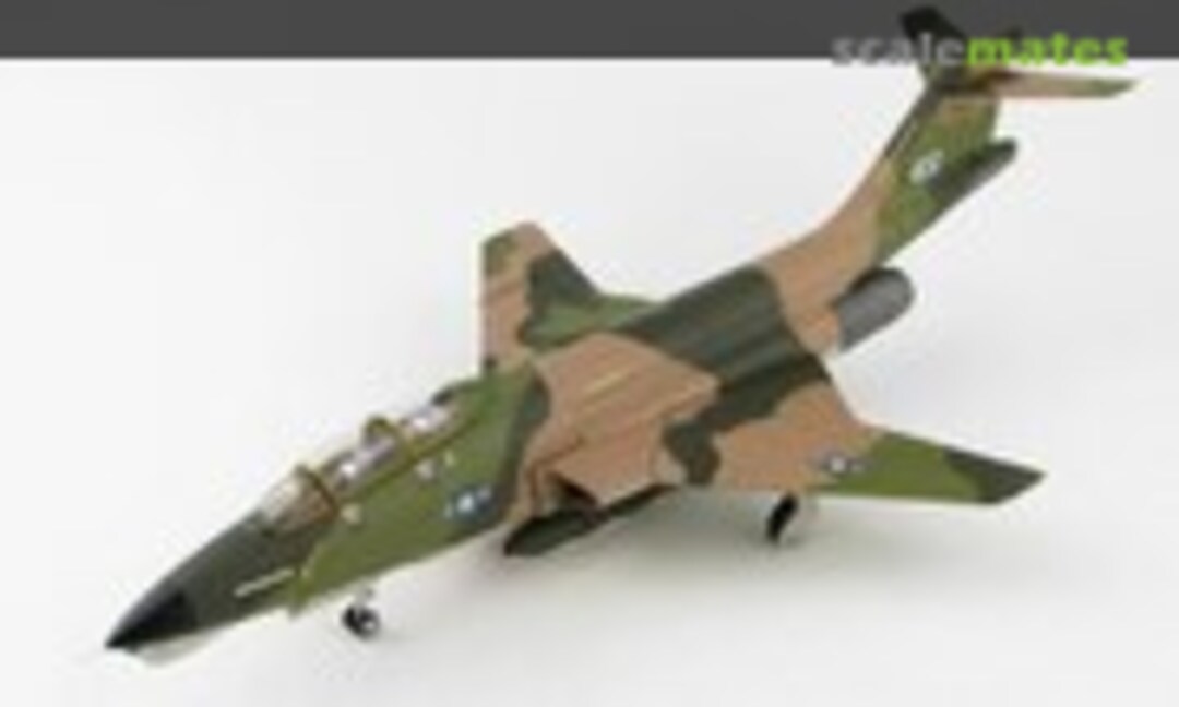 McDonnell RF-101B (Hobby Master HA3714)