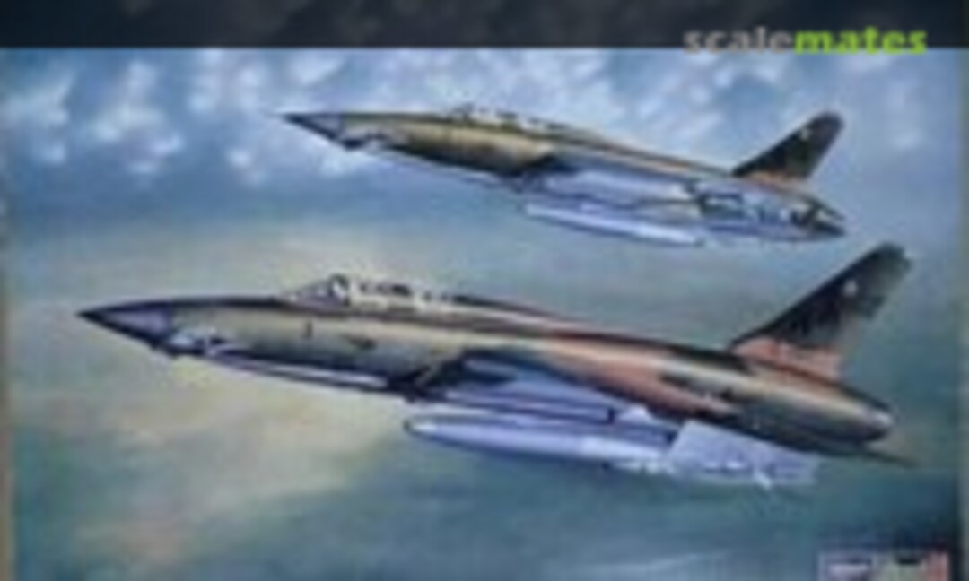 1:72 F-105G Thunderchief Wild Weasel (Hasegawa/Revell Monogram 86130)