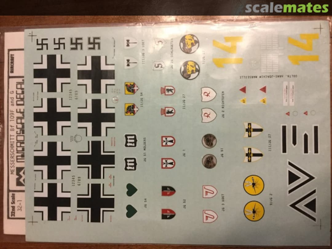 Boxart Messerschmitt Bf 109F and G 32-1 Microscale