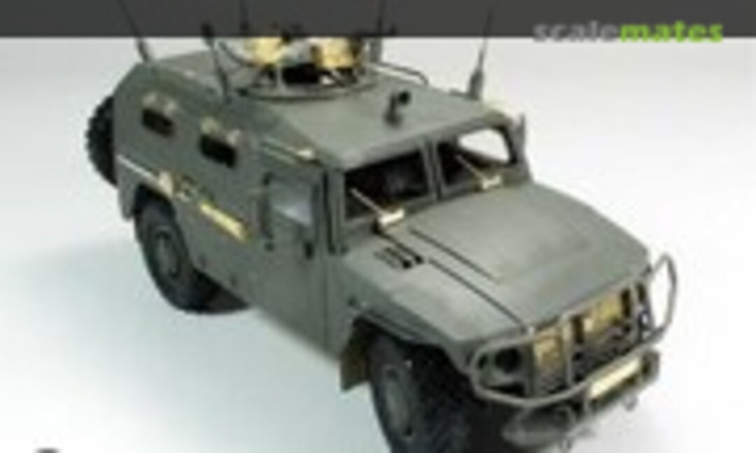 1:35 GAZ-233014 STS &quot;Tigr&quot; (E.T. Model E35-184)