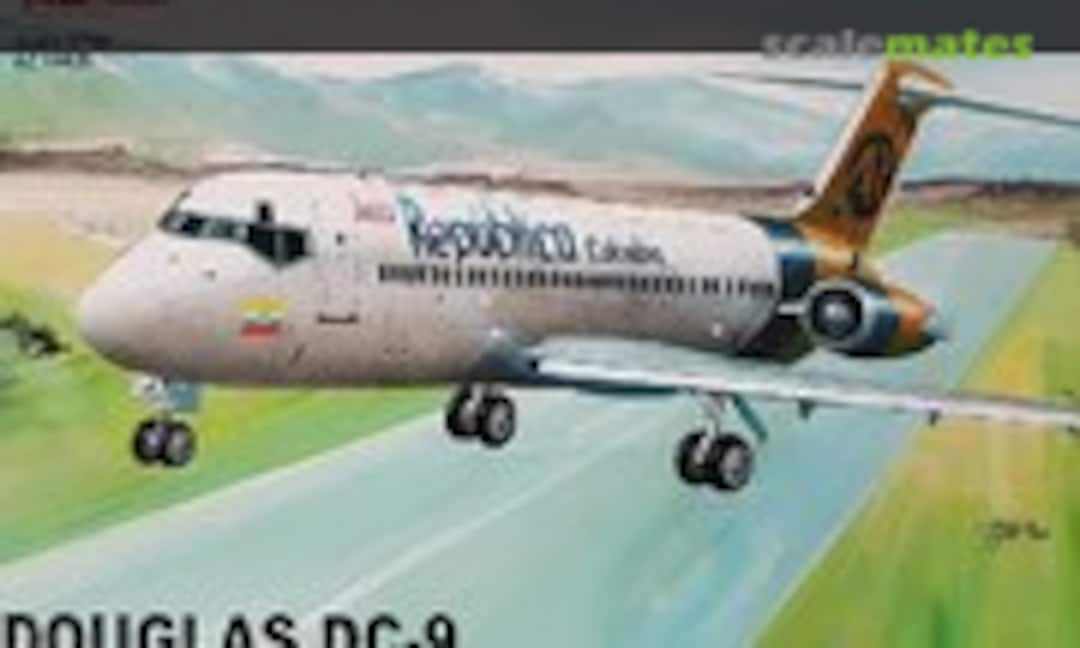 Douglas DC-9 (AZmodel AZ14420)